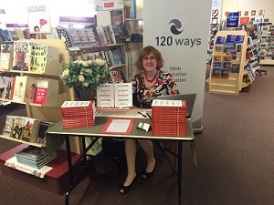 Book Signing Dymocks Adelaide 120 Ways To Achieve Your Purpose With LinkedIn